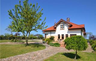 Nice Home In Darlowo With Wifi - Cisowo - 1