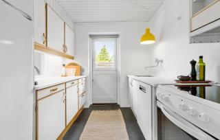 Beautiful Home In Ebeltoft With Wifi - Ebeltoft - 4