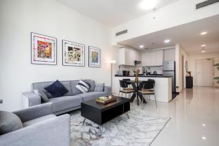 Serenity Living - stunning 1BR, DAMAC Hills - 8