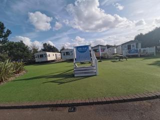 Golden Sands beach activities sea holiday relax - Mablethorpe - 1