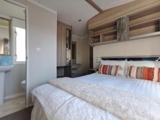 Golden Sands beach activities sea holiday relax - Mablethorpe - 6