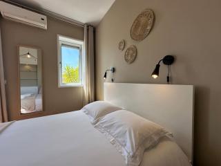 Renovado com AC, 2 WC completos, terraço e garagem - Porto - 3