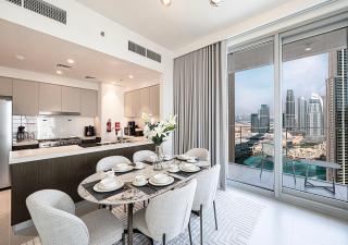 Luxury 4BR in Downtown with Burj View - Dubai - 4