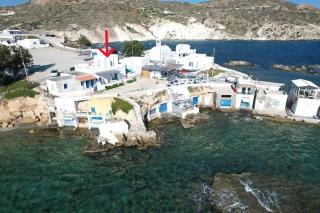 Traditional Waterfront House - Mandrakia - 1