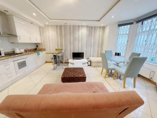 2 Bed Apartment in Central London - Londra - 5