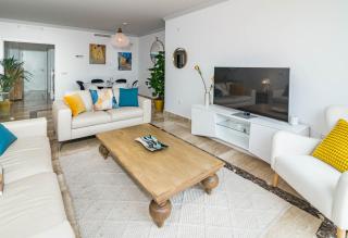Luxury 3 bed Duplex Penthouse, 3 mins walk to the beach - Estepona - 3