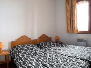 Appartement tout confort avec balcon, skis aux pieds, piscine chauffée, proche commerces et remontées mécaniques - FR-1-267-231 - Le Corbier - 5