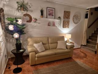 Holiday home in Costa Blanca - 3 bedroom house with pool sleeps 8, close to beach - Orihuela - 5