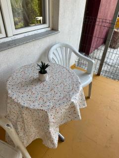 Golden Lily Apartment - 9