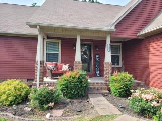The Red House on the Mountain Top - Cookeville - 7