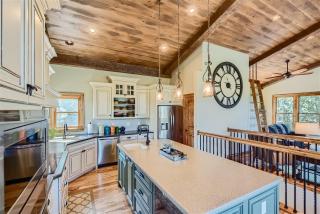 Rocky Mountain Retreat home - 7