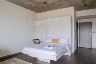 Flexhome East Side Studio UR6 - Near Brady St with Gym and Balcony - Milwaukee - 1