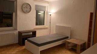 Cozy private Room in Apartment - - 0