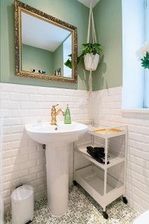 Romantický apartmán se starožitným interiérem - Mořina - 7