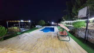 Northern View Farm - - 7