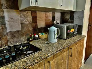 Modern and cheerful living in Gulberg Green Islamabad - 8