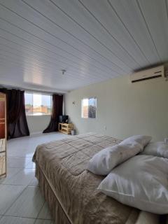 Aconchego do Lar Hostel - 1