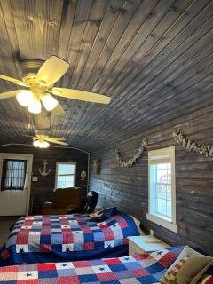 Simple Country Cabin - Wolf Creek - 8