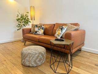 The Wilsons Courtyard, 2 - Bed, Sleeps 4, Pets Welcome - 5