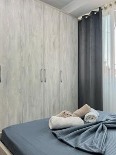 Tirana City Stay Apartments - Tirana - 1