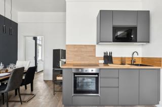 Charysma - Juwel in anthrazit, elegant, stilvoll, Parkplatz - 3