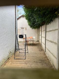 La jolie petite maison - 1