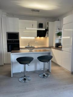 Complex Apartment - Self Check-in 24h - 1