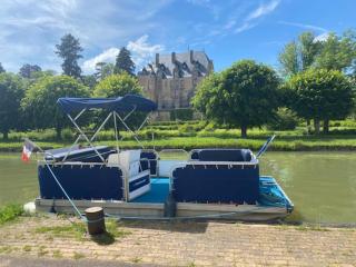 Séjour insolite en bateau sur le canal à Châtillon-en-Bazois, 8 personnes - API-1-46-25 - Châtillon-en-Bazois - 2