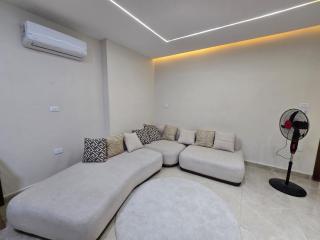 Hayat Pyramids house 75S - 0