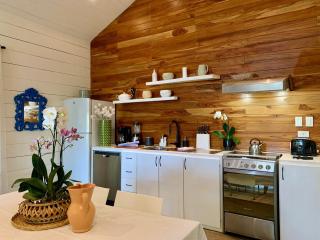 Ginger and Cacao, Luxury Villas and Cottage with Pool and Ocean Views - Puerto Viejo - 4