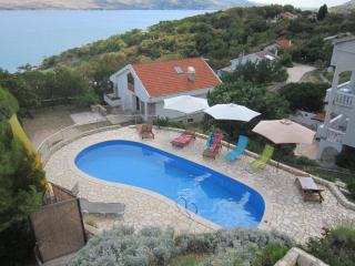 Gemütliche Ferienwohnung Mit Grill Und Gemeinschaftlichem Pool - 9