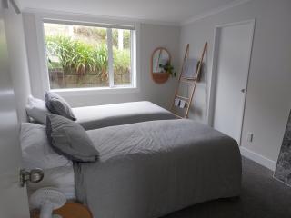 Otaki Beach House - Otaki Beach - 3