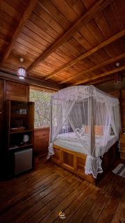 Habarana Tree House Ambasewana Resort - 5