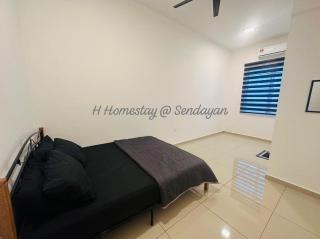 SENDAYAN H HomestayMuslimsahaja - 5