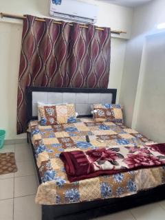 Naveed apartment Gusta house - 4