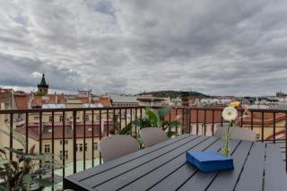 Ultimate Prague 1 experience - Duplex, Roof Top Terrace, Prague Castle View, free parking over weekends, AC! - 6