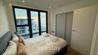 Sail Penthouse - Beach & Parking - 1
