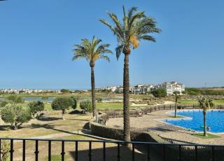 Stunning apartment with pool, golf and lake views - Sucina - 9