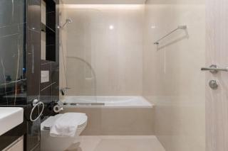 Stylish stydio in l JLT Near Metro l New Building - 4