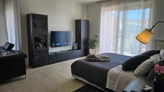 Blue Hole b&b Santeramo in colle e Jacuzzi Suite - Santeramo in Colle - 1