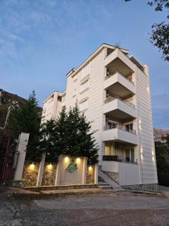 GreenHill-1 Sutomore Apartm - 9