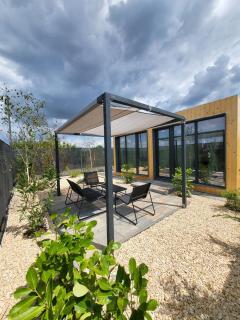 Casa en Sol - 5 min walk to Therme Balotesti - 5