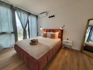 Casa en Sol - 5 min walk to Therme Balotesti - 7