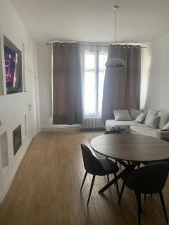 Two-bed apartment - Saint-Lazare - 8