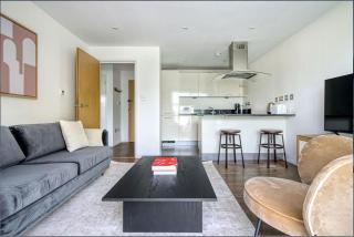 Cosy Spot in Waterloo - 4