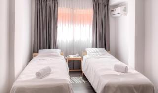 Duplex with Terrace in City Center - 1