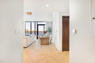 Daniels 1BR at Creek Edge with Waterfront View - Dubai - 1