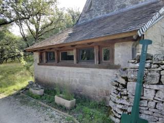 Maison - - 3