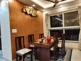 Elite 3BHK 100 Mbps- 19th Floor for Family - 4