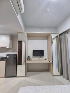 Green Sedayu Apartment Suite by Ellison - Jacarta - 1
